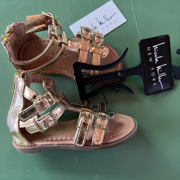 Girls Nicole Miller New York Sandals - Picture 6 of 8